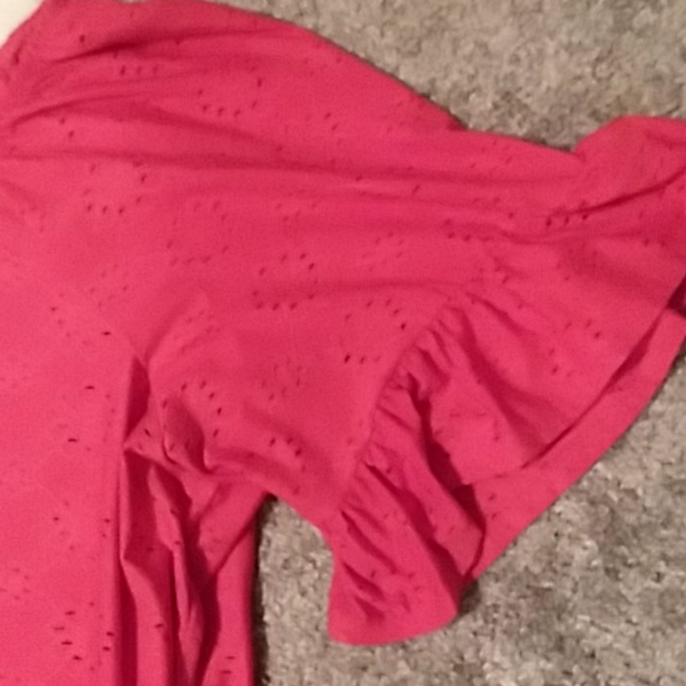 Perception women! Top Red Ruffles - Picture 3 of 4